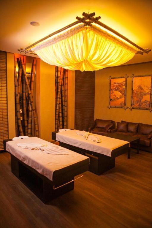 Aquaperla Hotel & Spa Кишинёв Экстерьер фото